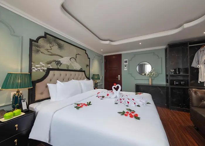 Madelise Palace Hotel & Travel Hà Nội