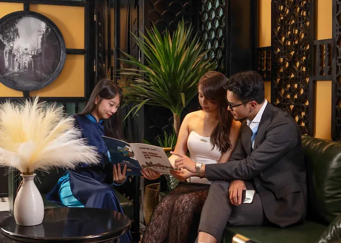 Madelise Palace Hotel & Travel Hà Nội